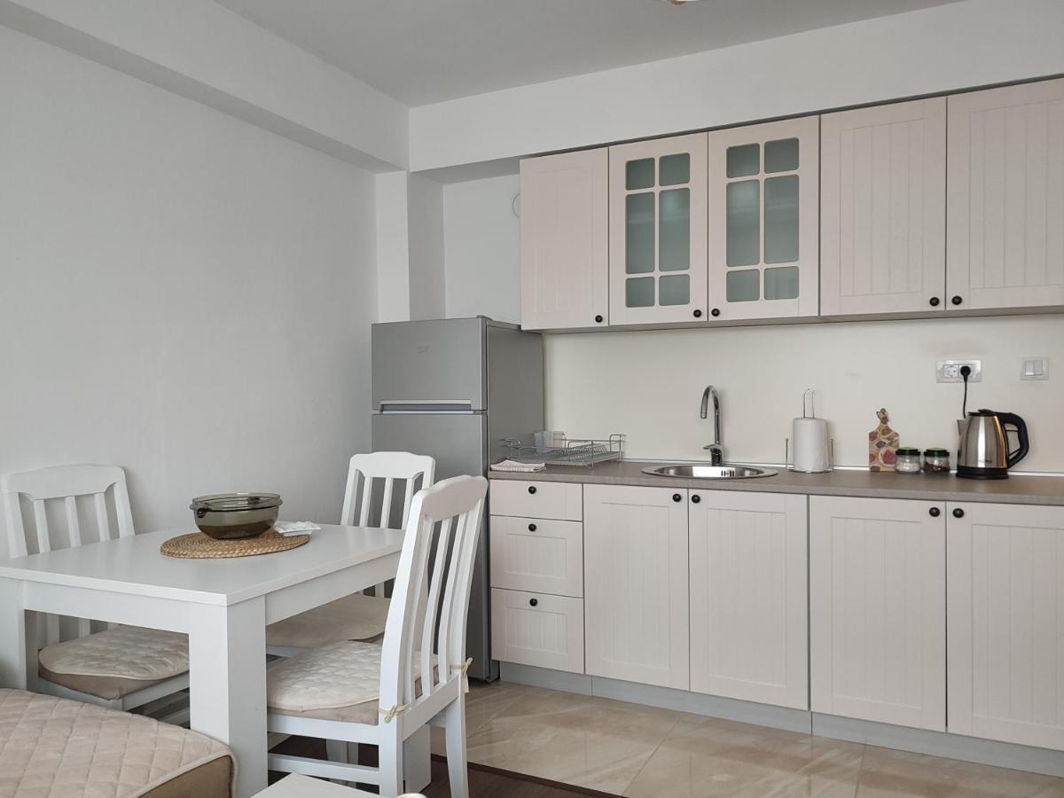 Apartman Dbb Niksic Exterior photo